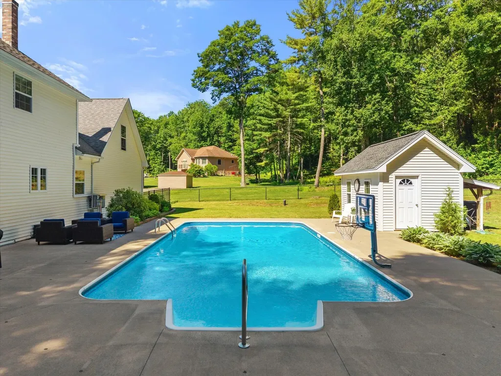 64 Hopkins Road Hampden ME 04444