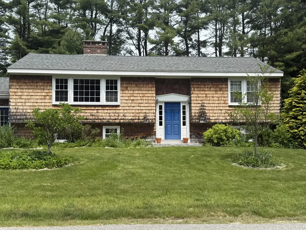 36 Pinewood Drive Cumberland ME 04021