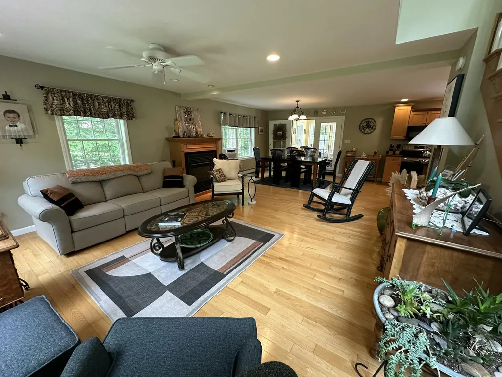 222 Coles Hill Road Wells ME 04090