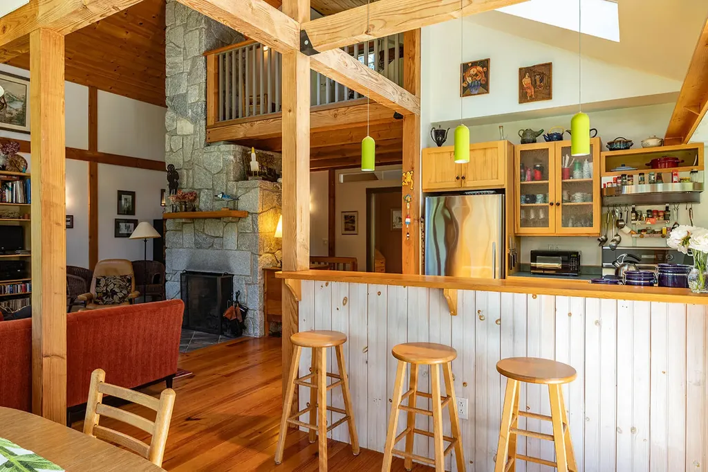200 Oceanward Drive Friendship ME 04547