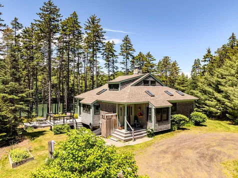 200 Oceanward Drive Friendship ME 04547