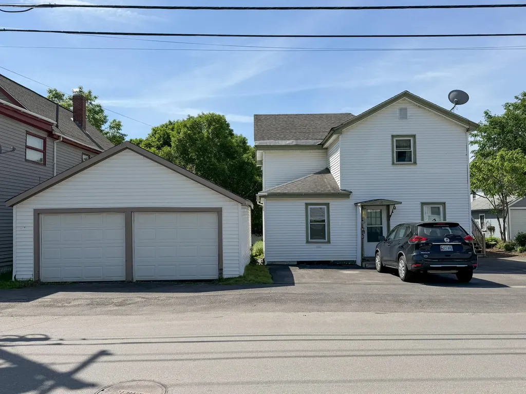 64 Division Street Bangor ME 04401