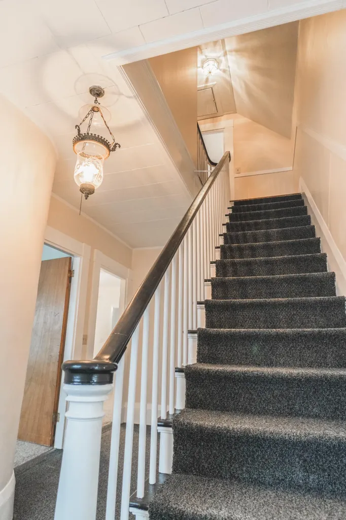 64 Division Street Bangor ME 04401