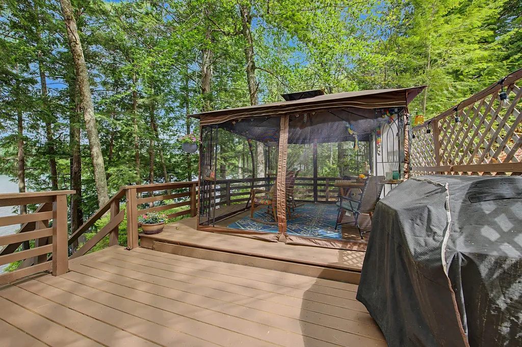 141 Coffee Pond Road Casco ME 04015