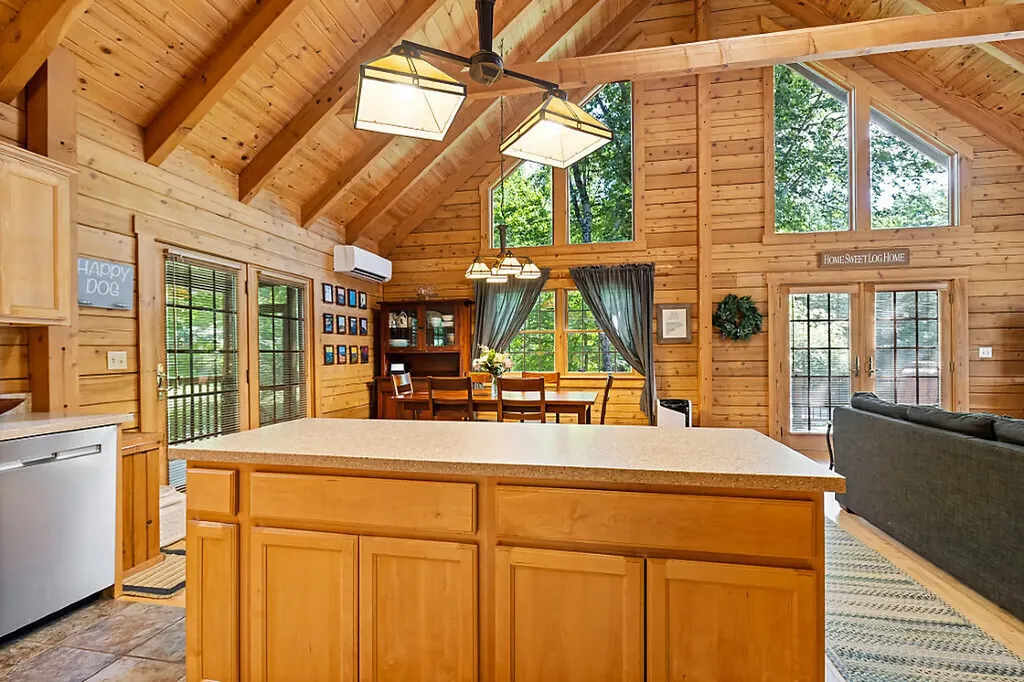 47 Rustic Lane Gardiner ME 04345