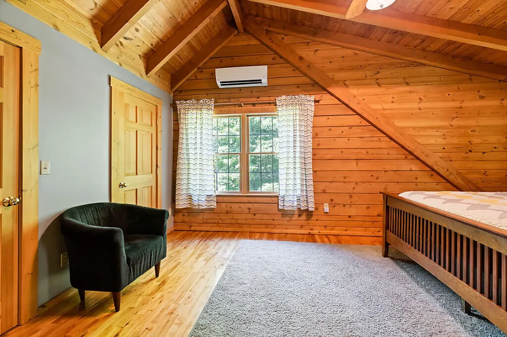 47 Rustic Lane Gardiner ME 04345
