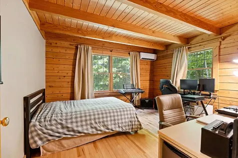 47 Rustic Lane Gardiner ME 04345