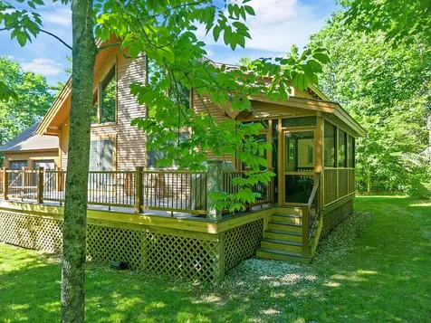 47 Rustic Lane Gardiner ME 04345