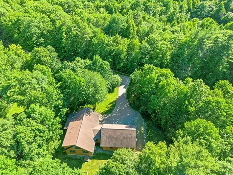47 Rustic Lane Gardiner ME 04345