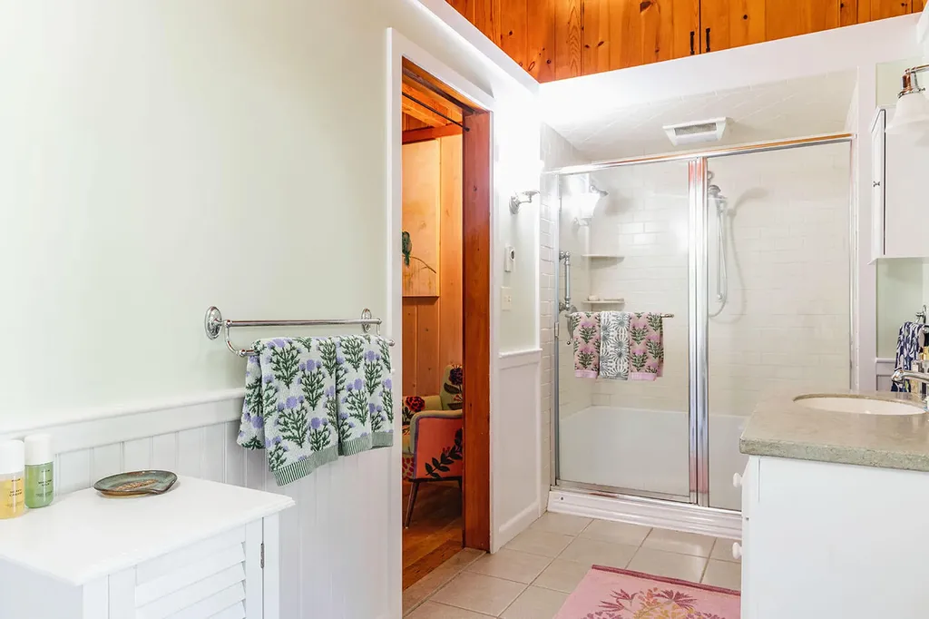 122 Dewmar Lane Union ME 04862