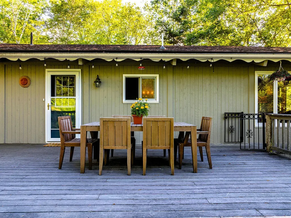 122 Dewmar Lane Union ME 04862