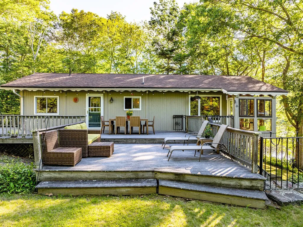 122 Dewmar Lane Union ME 04862