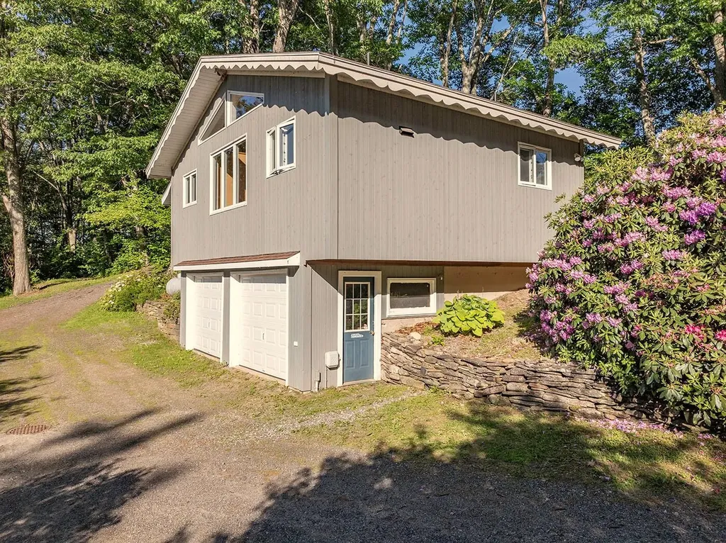 122 Dewmar Lane Union ME 04862