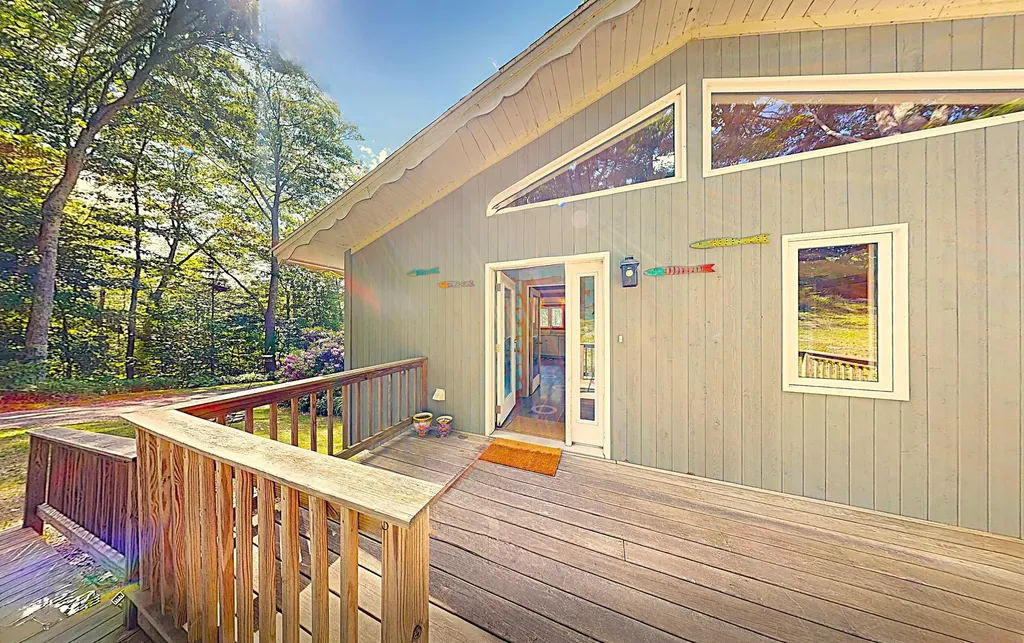 122 Dewmar Lane Union ME 04862
