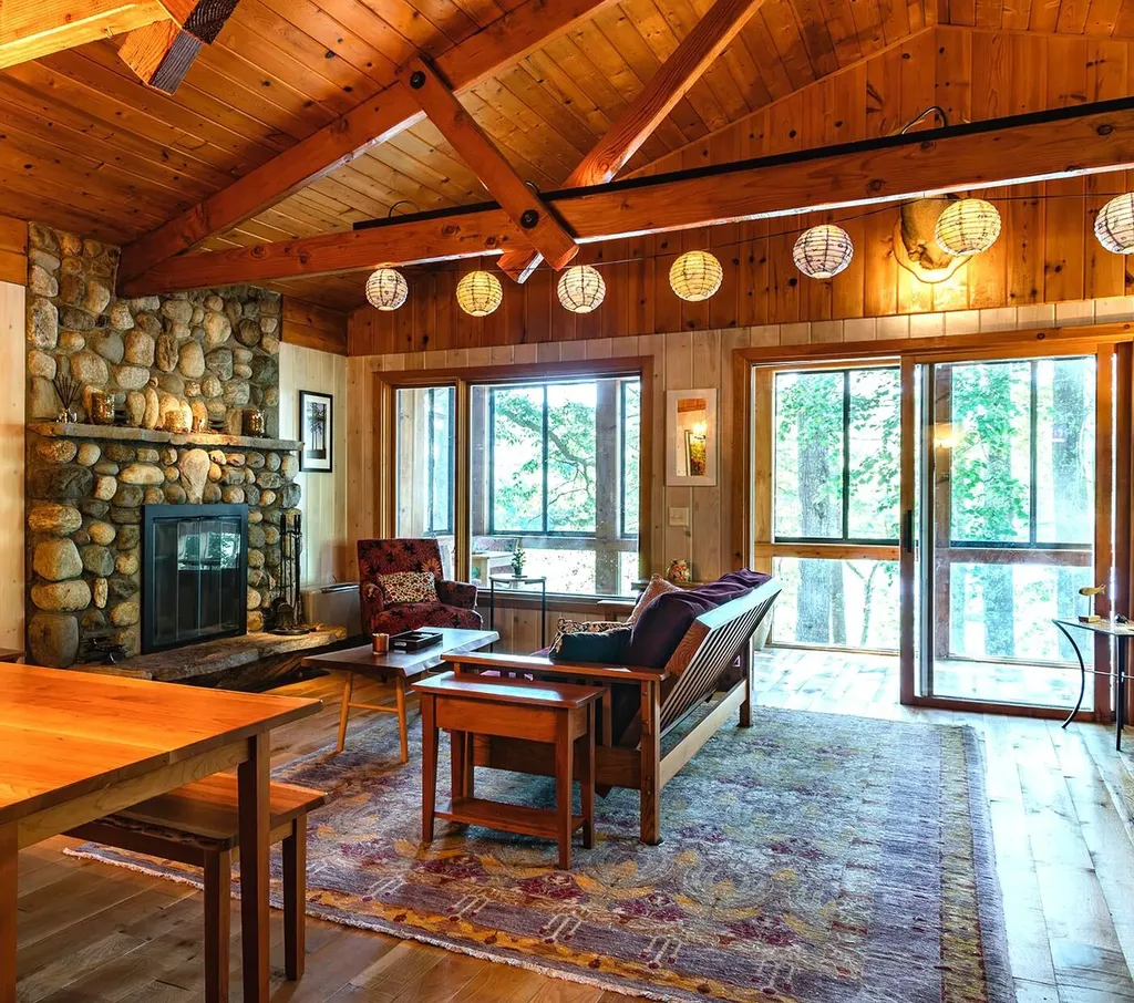 122 Dewmar Lane Union ME 04862