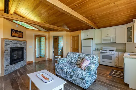 122 Dewmar Lane Union ME 04862