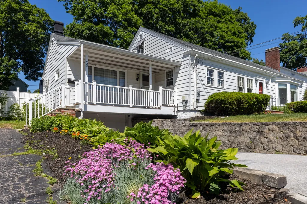 420 French Street Bangor ME 04401