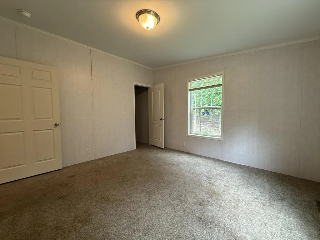 5 Moulton Ridge Road Porter ME 04068