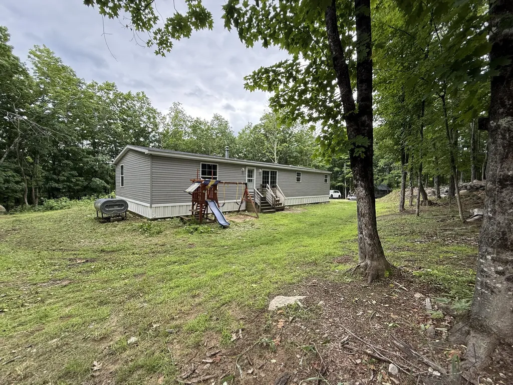 5 Moulton Ridge Road Porter ME 04068