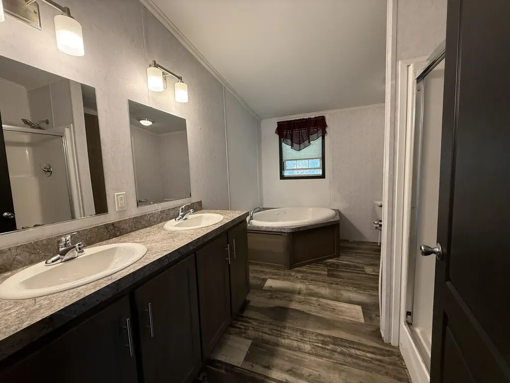 5 Moulton Ridge Road Porter ME 04068