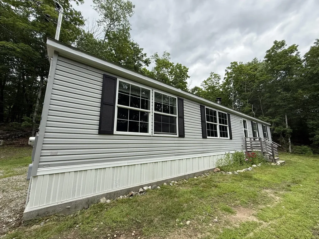 5 Moulton Ridge Road Porter ME 04068