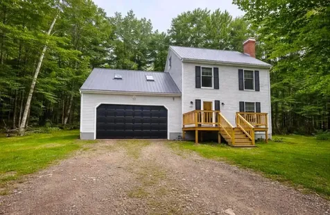 2306 S Princeton Road Baileyville ME 04694