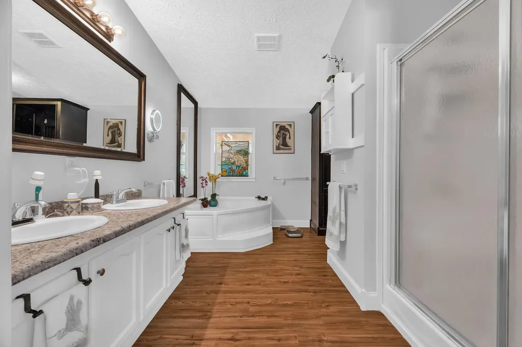 45 Wood Road Wayne ME 04284