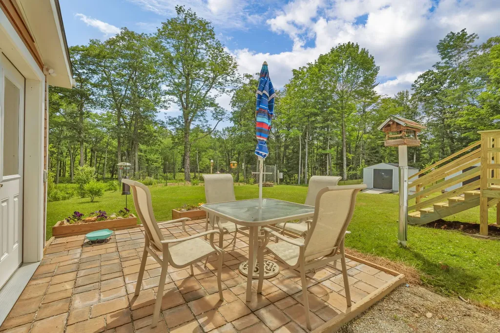 45 Wood Road Wayne ME 04284