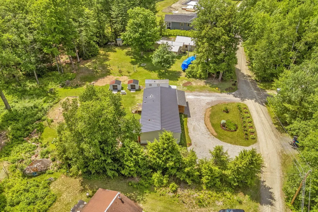 45 Wood Road Wayne ME 04284
