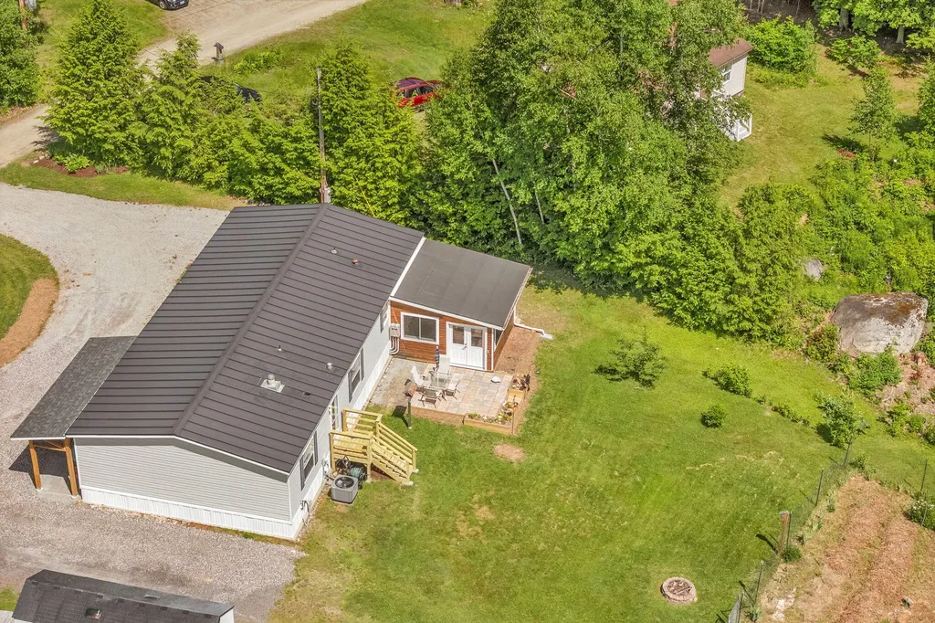 45 Wood Road Wayne ME 04284