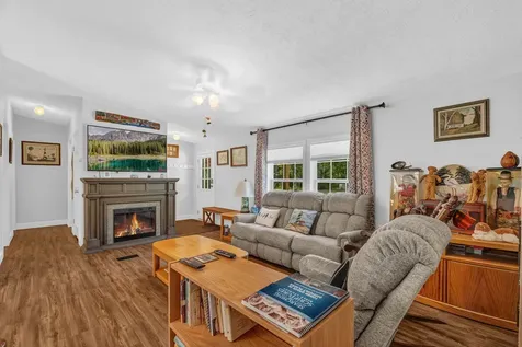 45 Wood Road Wayne ME 04284