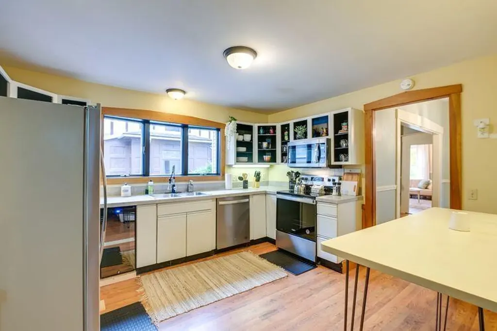 271 Essex Street Bangor ME 04401