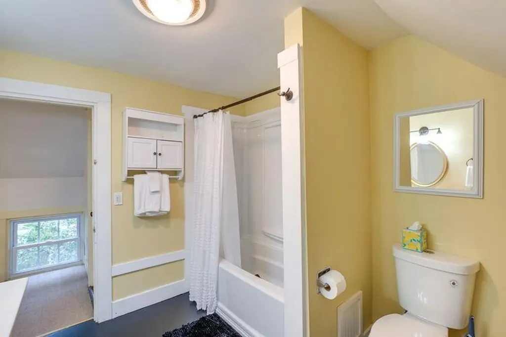 271 Essex Street Bangor ME 04401