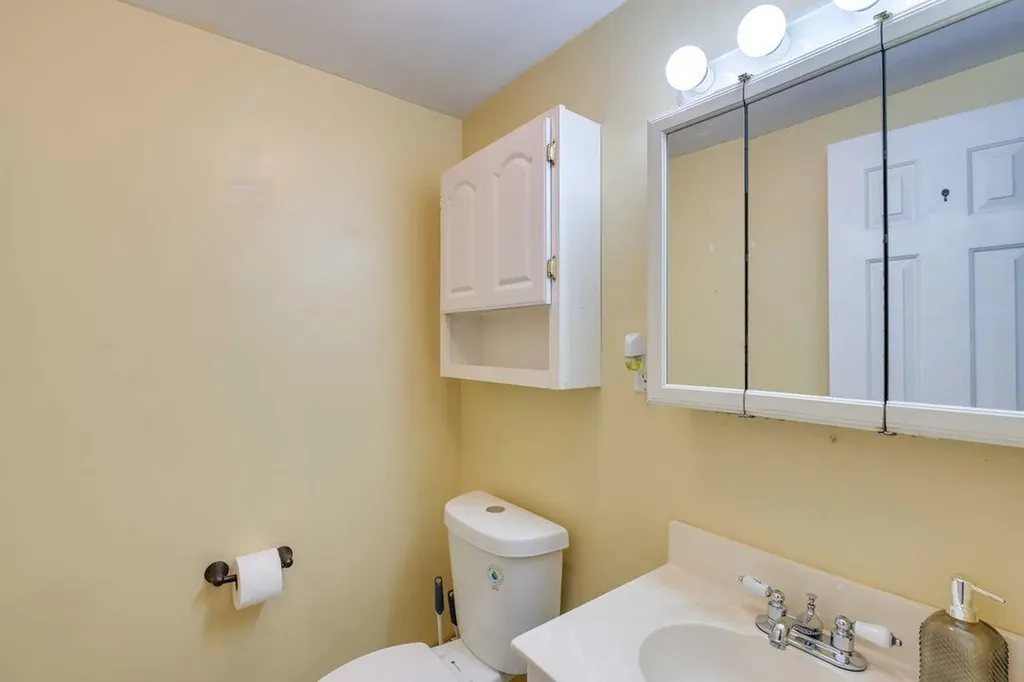 271 Essex Street Bangor ME 04401