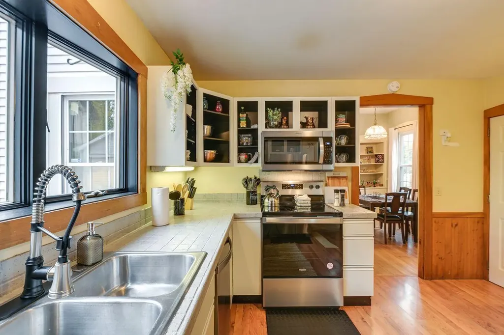 271 Essex Street Bangor ME 04401