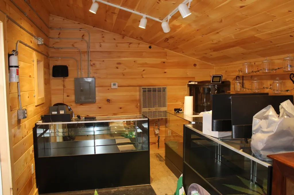 614 N Searsport Road Frankfort ME 04438