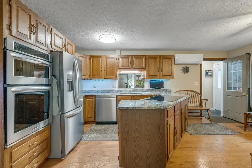 167 Mayberry Road Gray ME 04039