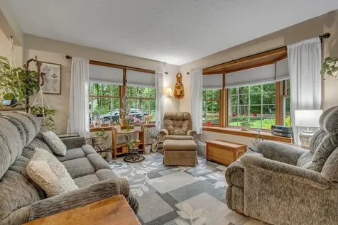 167 Mayberry Road Gray ME 04039