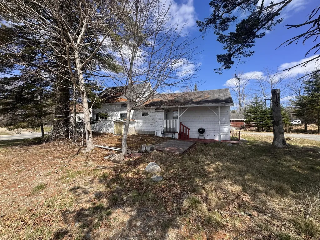 106 Dublin Street Machias ME 04654