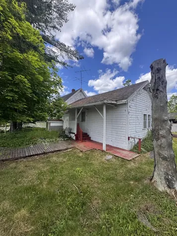 106 Dublin Street Machias ME 04654
