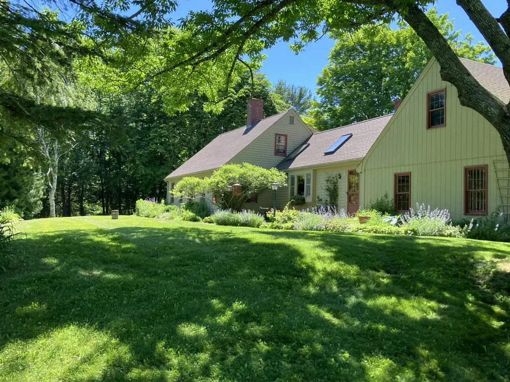 155 Lessner Road Damariscotta ME 04543