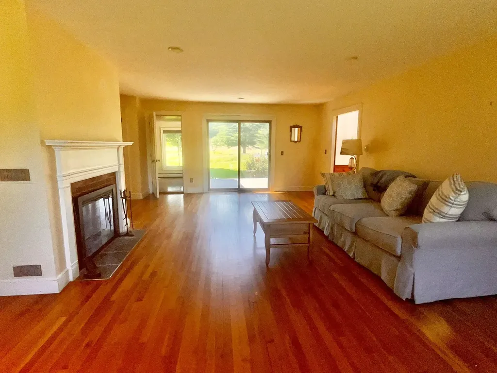 155 Lessner Road Damariscotta ME 04543
