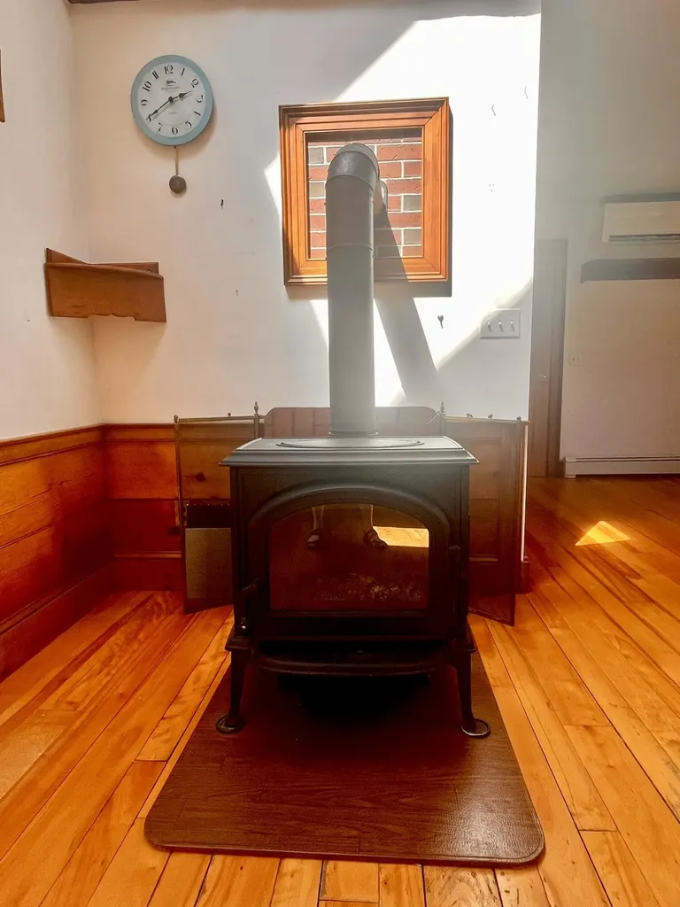 155 Lessner Road Damariscotta ME 04543