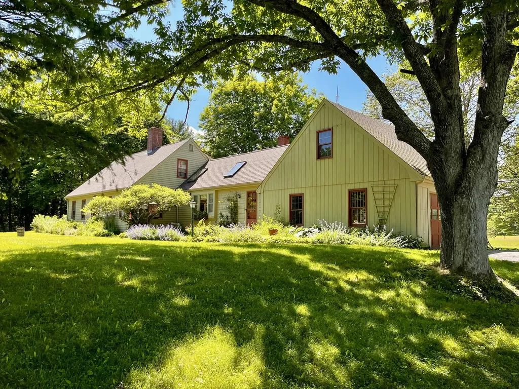 155 Lessner Road Damariscotta ME 04543