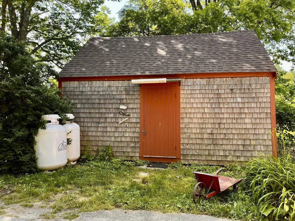 155 Lessner Road Damariscotta ME 04543