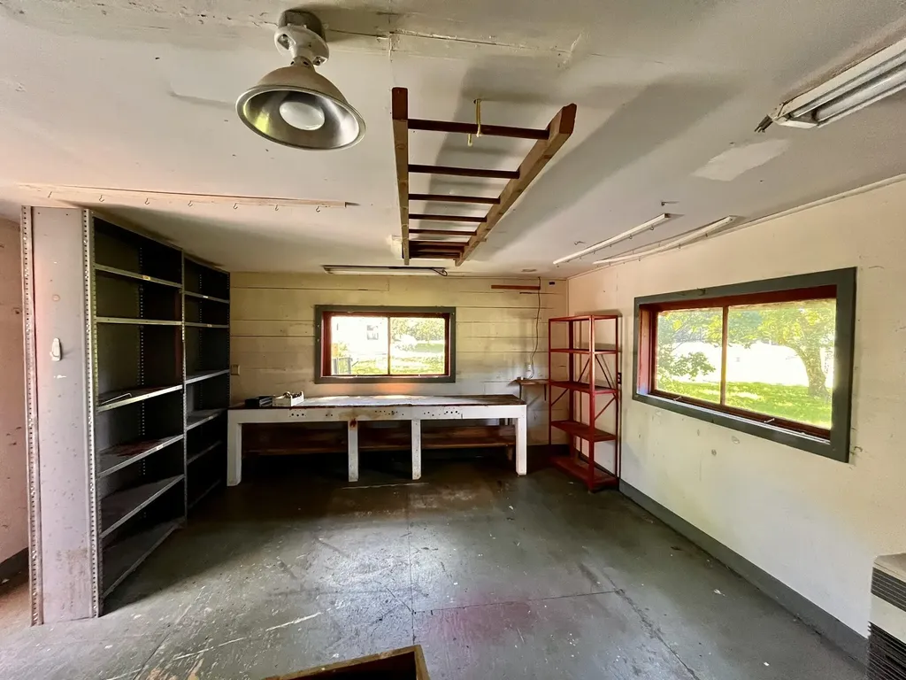 155 Lessner Road Damariscotta ME 04543