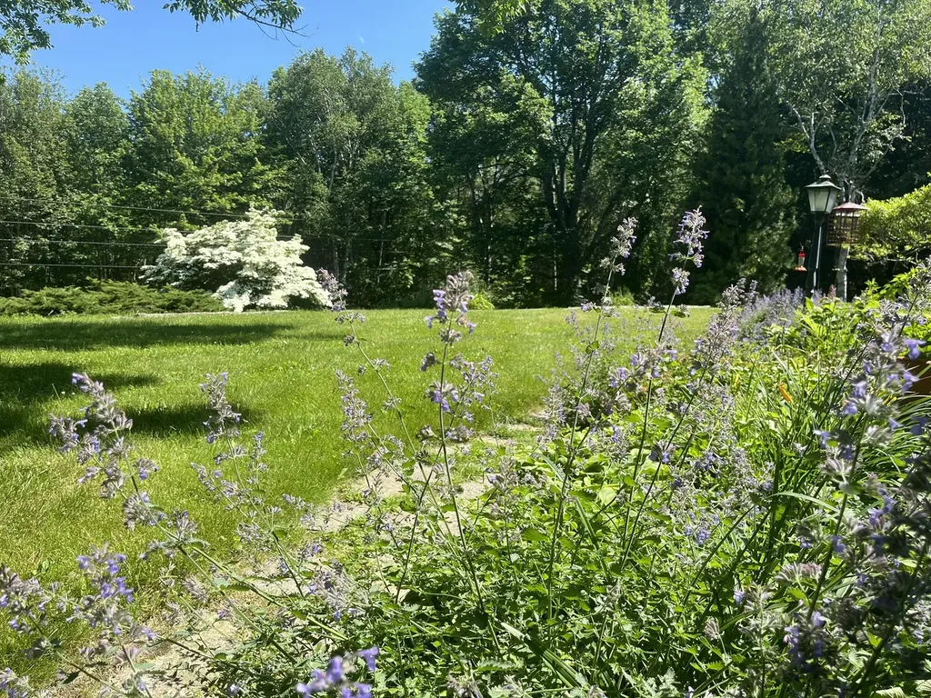 155 Lessner Road Damariscotta ME 04543