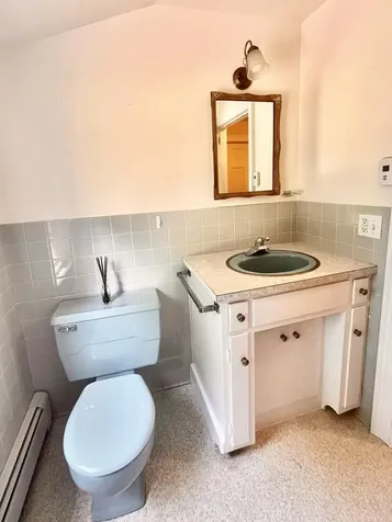 155 Lessner Road Damariscotta ME 04543