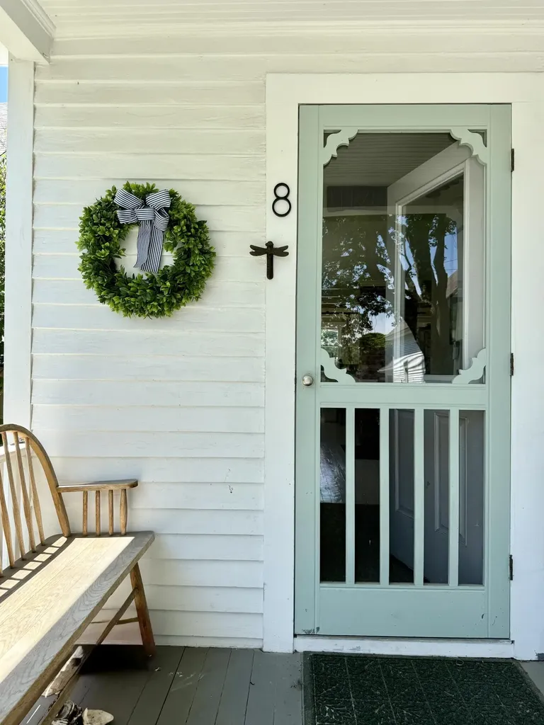 8 Pleasant Street Vinalhaven ME 04863
