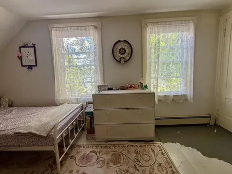 8 Pleasant Street Vinalhaven ME 04863